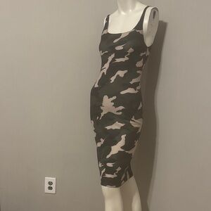 Zara  Camouflage Midi Dress body con size 6 or 28. Euc